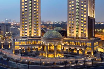 Hyatt Regency Dubai Creek Heights